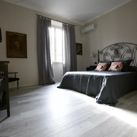 Villino Rinaldi Holiday home *